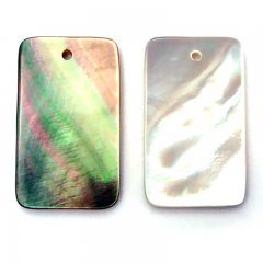 Forme rectangle en nacre de Tahiti - 27 x 16 mm